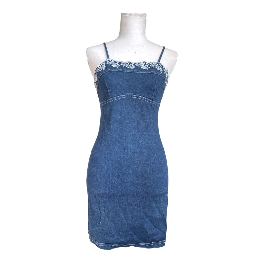 Vintage Y2k Brentwood Floral Embroidered Stretchy Denim Babydoll Mini Dress sz S - Picture 2 of 10
